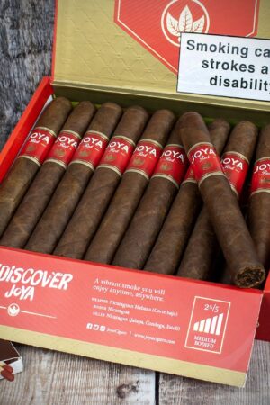 Joya de Nicaragua Red Toro Cigars – Box of 20